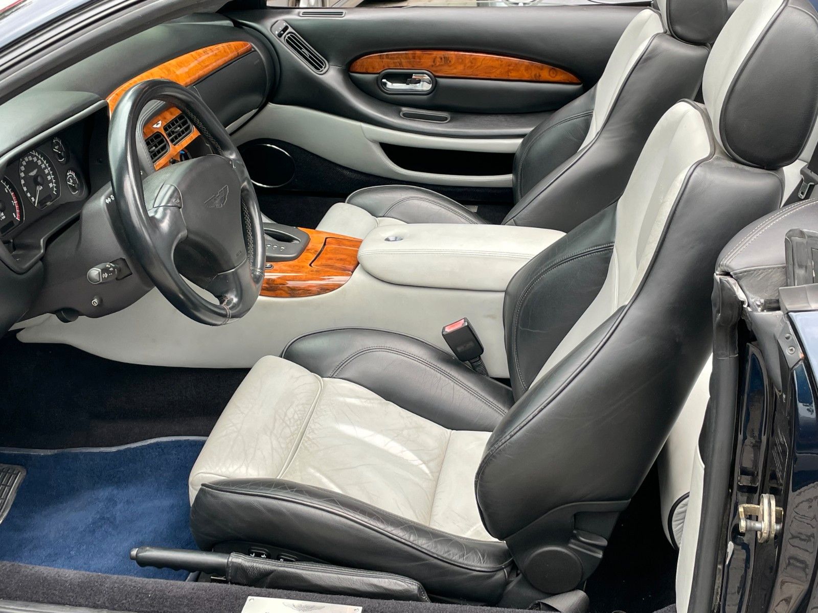 ASTON MARTIN DB7 V12 Vantage Volante -dt. Auto- KD Heft