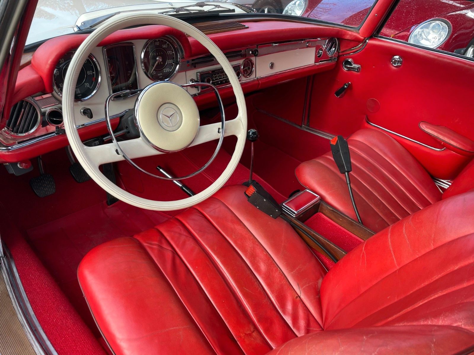 MERCEDES-BENZ 280 250 SL Pagode - HT + ST - dt. Fzg. - H-Kz