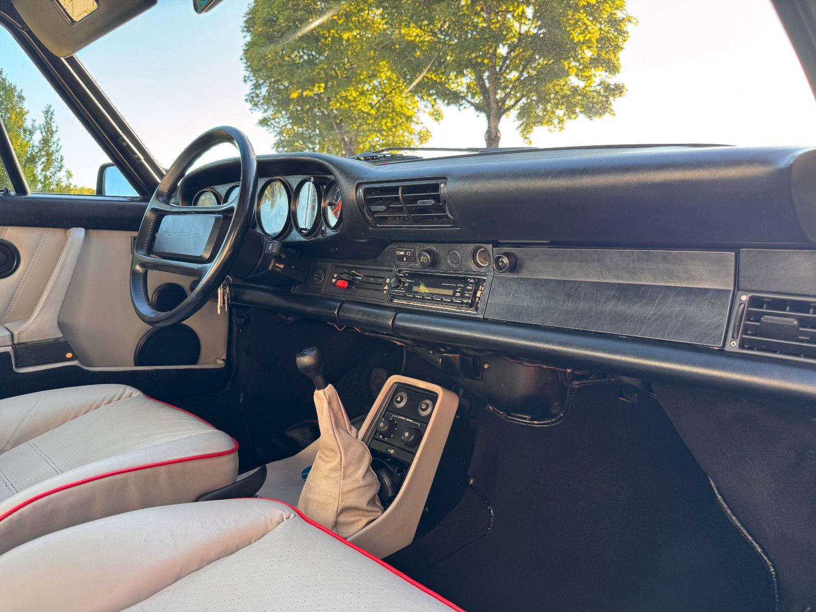 PORSCHE 930 911- turbo Slantnose -toporiginal