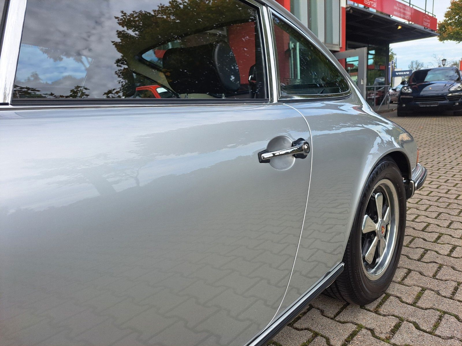 PORSCHE 911 TE Ölklappe-dt. Spitzenrestauration -Zust. 1