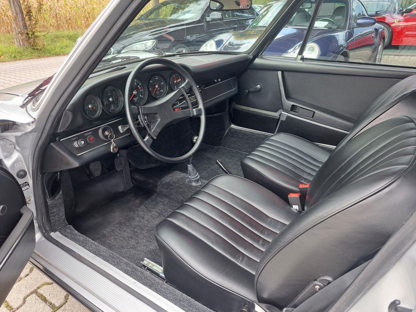 PORSCHE 911 TE Ölklappe-dt. Spitzenrestauration -Zust. 1