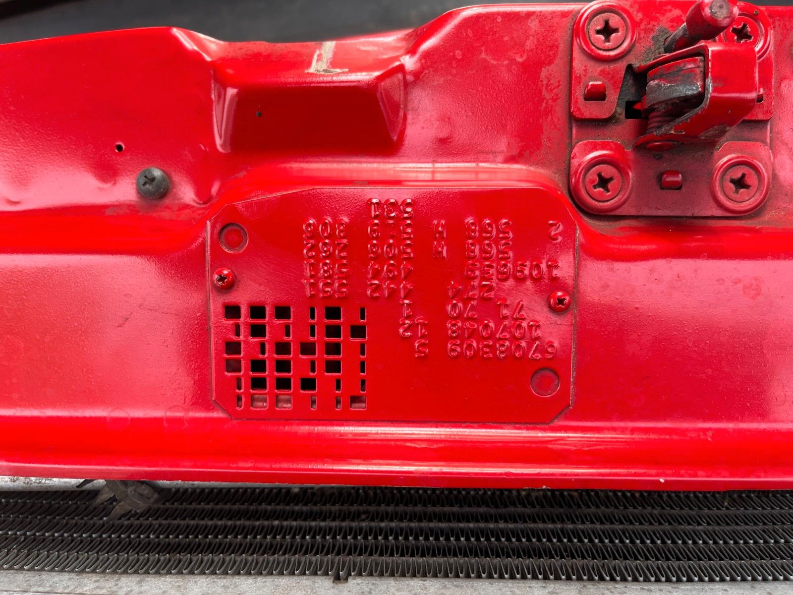 MERCEDES-BENZ 560 SL - toporiginal,  KD neu, H-KZ