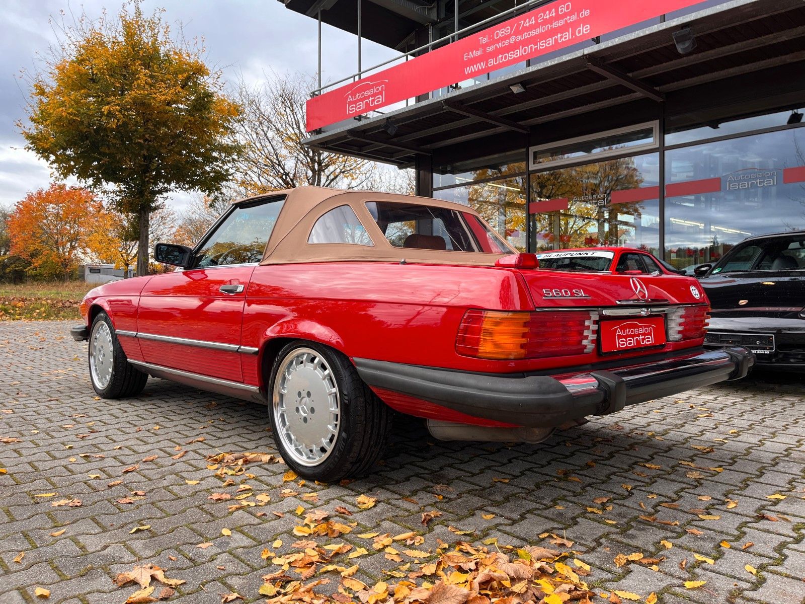 MERCEDES-BENZ 560 SL - toporiginal,  KD neu, H-KZ