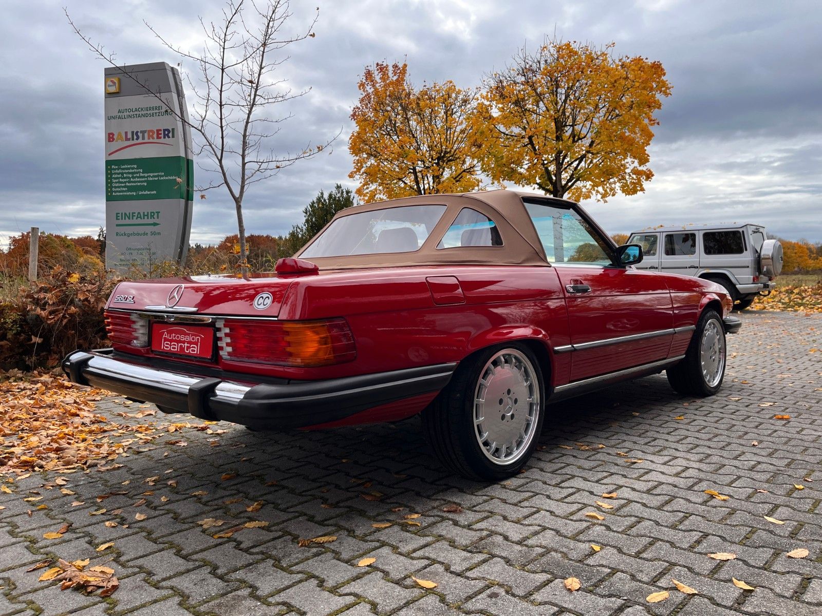MERCEDES-BENZ 560 SL - toporiginal,  KD neu, H-KZ
