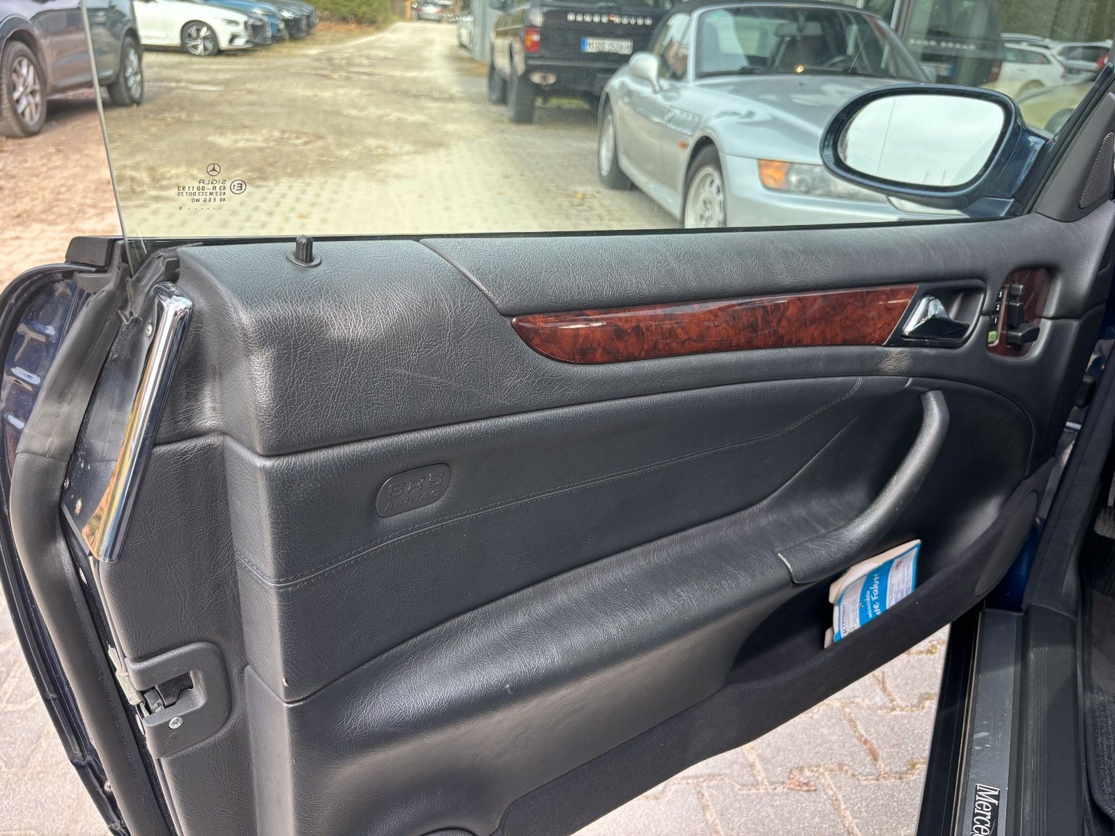 MERCEDES-BENZ CLK 320 - Elegance - Top Zustand