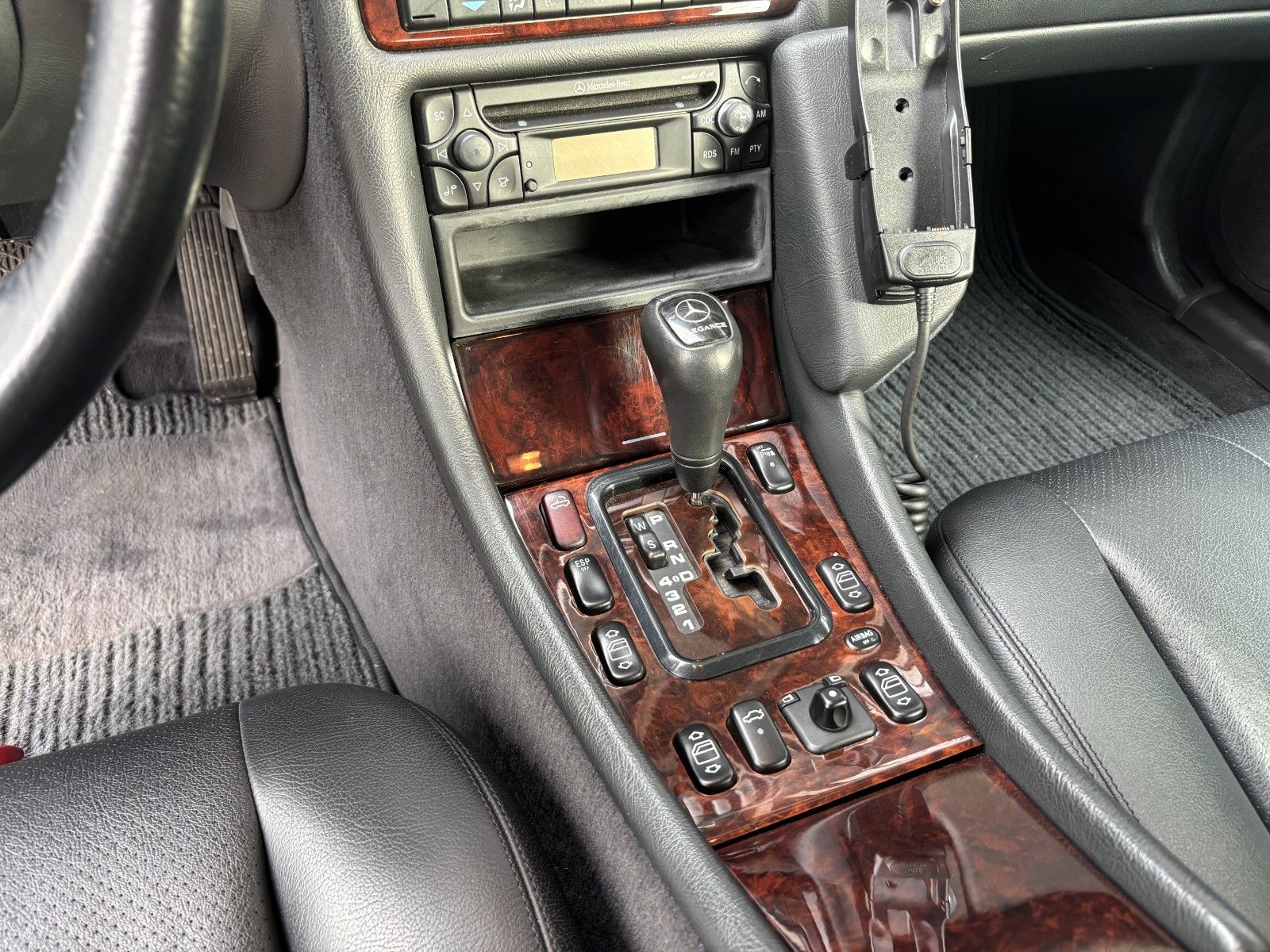 MERCEDES-BENZ CLK 320 - Elegance - Top Zustand