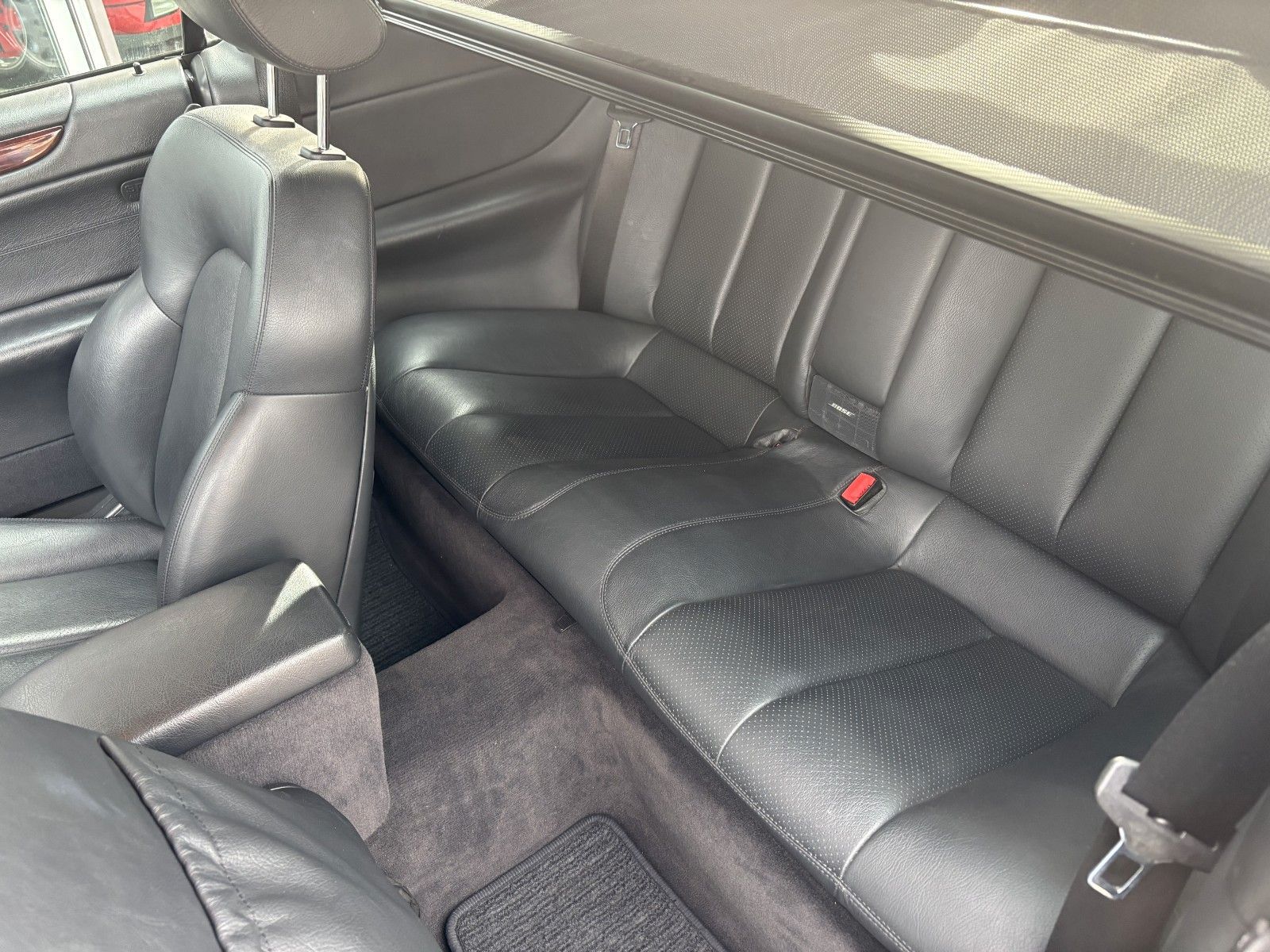 MERCEDES-BENZ CLK 320 - Elegance - Top Zustand