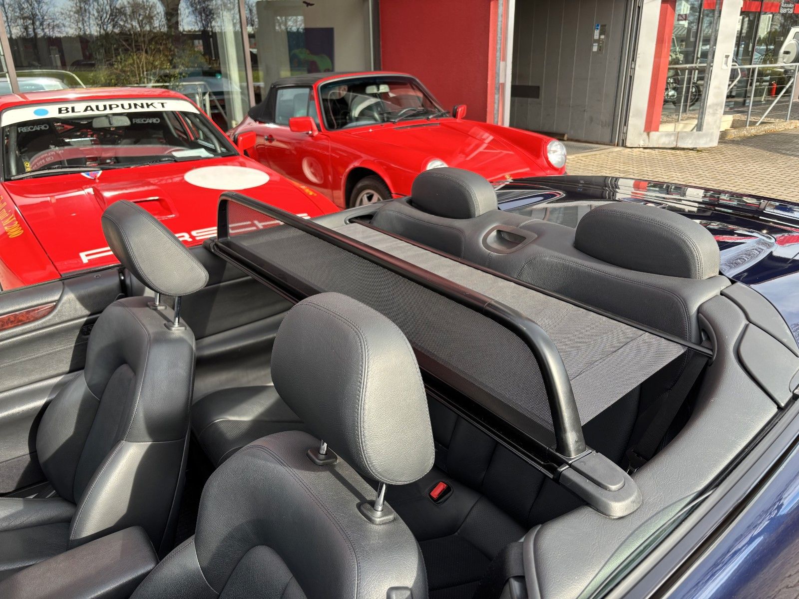 MERCEDES-BENZ CLK 320 - Elegance - Top Zustand