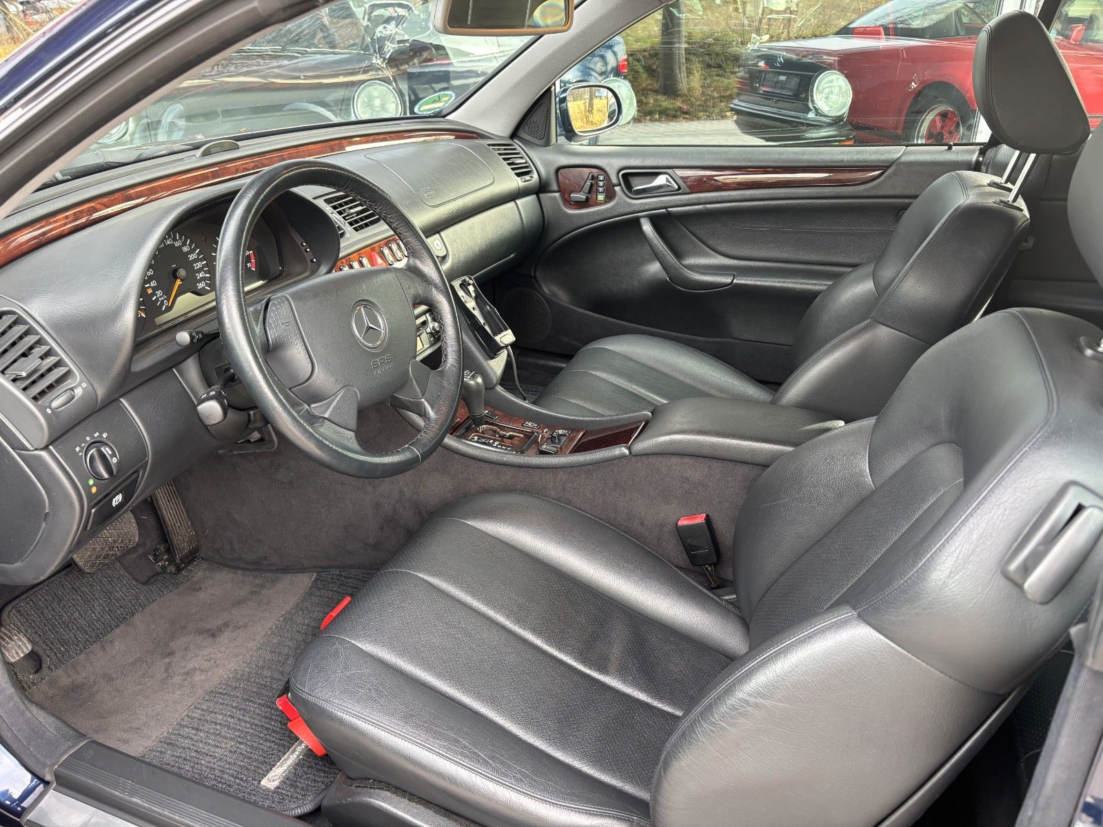 MERCEDES-BENZ CLK 320 - Elegance - Top Zustand