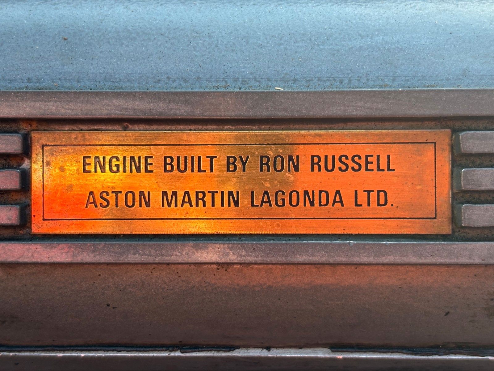 ASTON MARTIN Virage Volante -toporiginal - H-Kz.