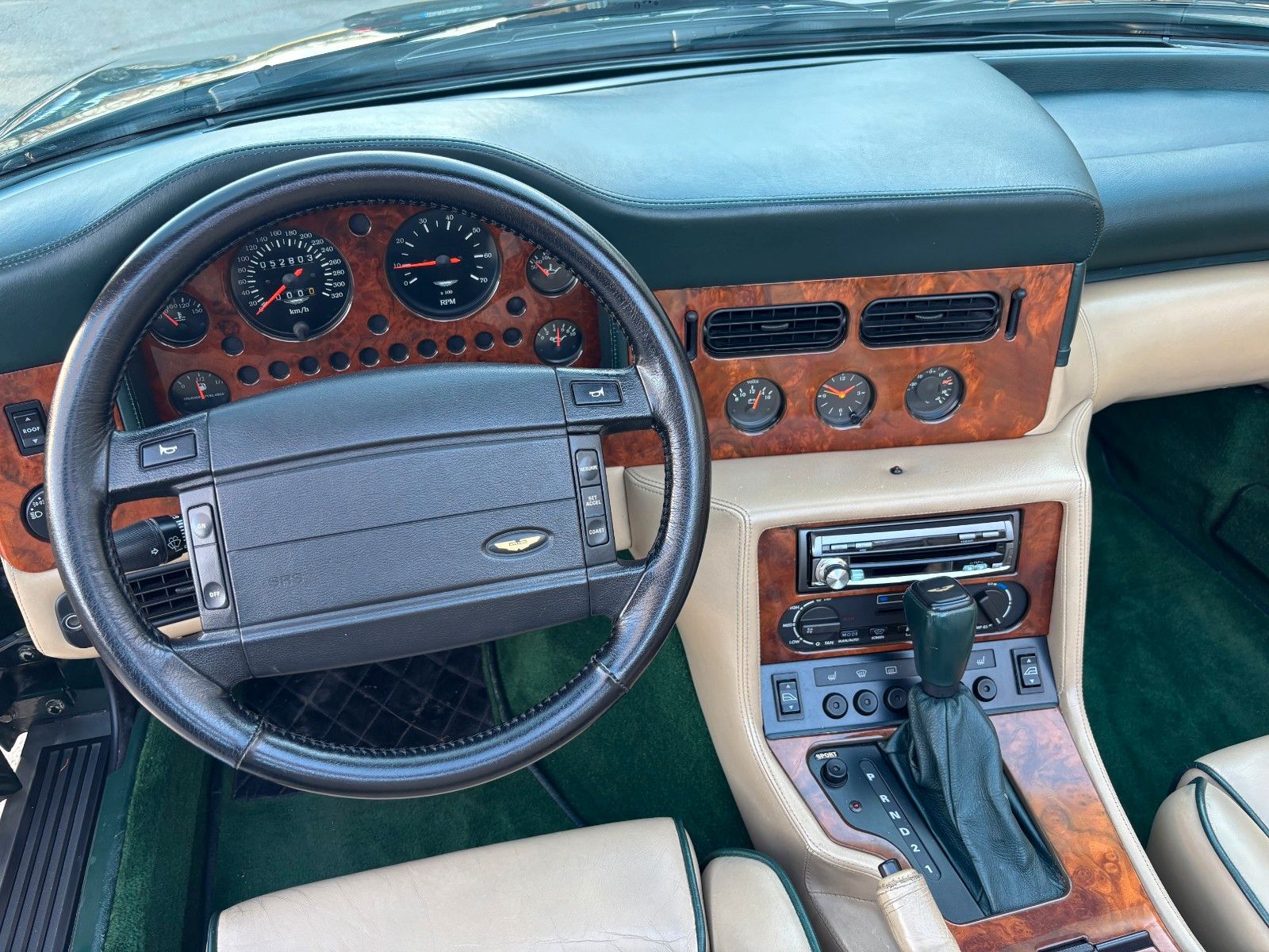 ASTON MARTIN Virage Volante -toporiginal - H-Kz.