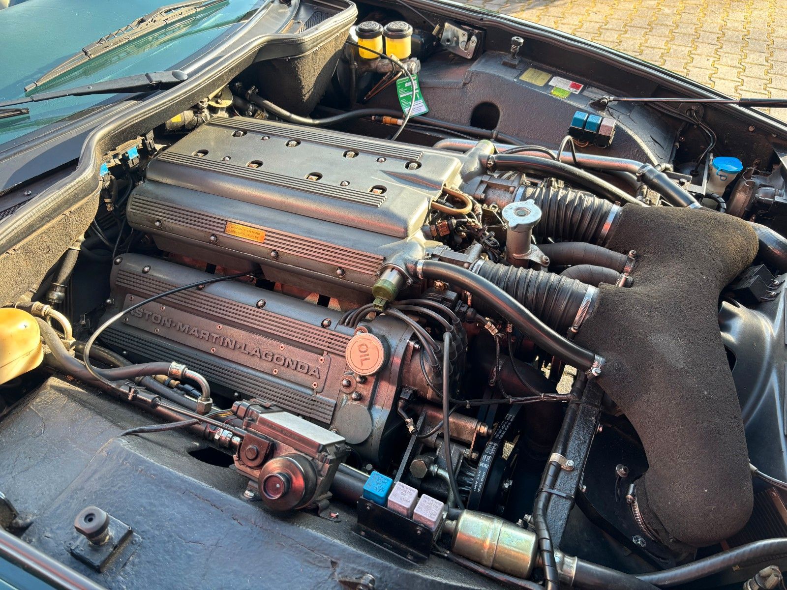 ASTON MARTIN Virage Volante -toporiginal - H-Kz.