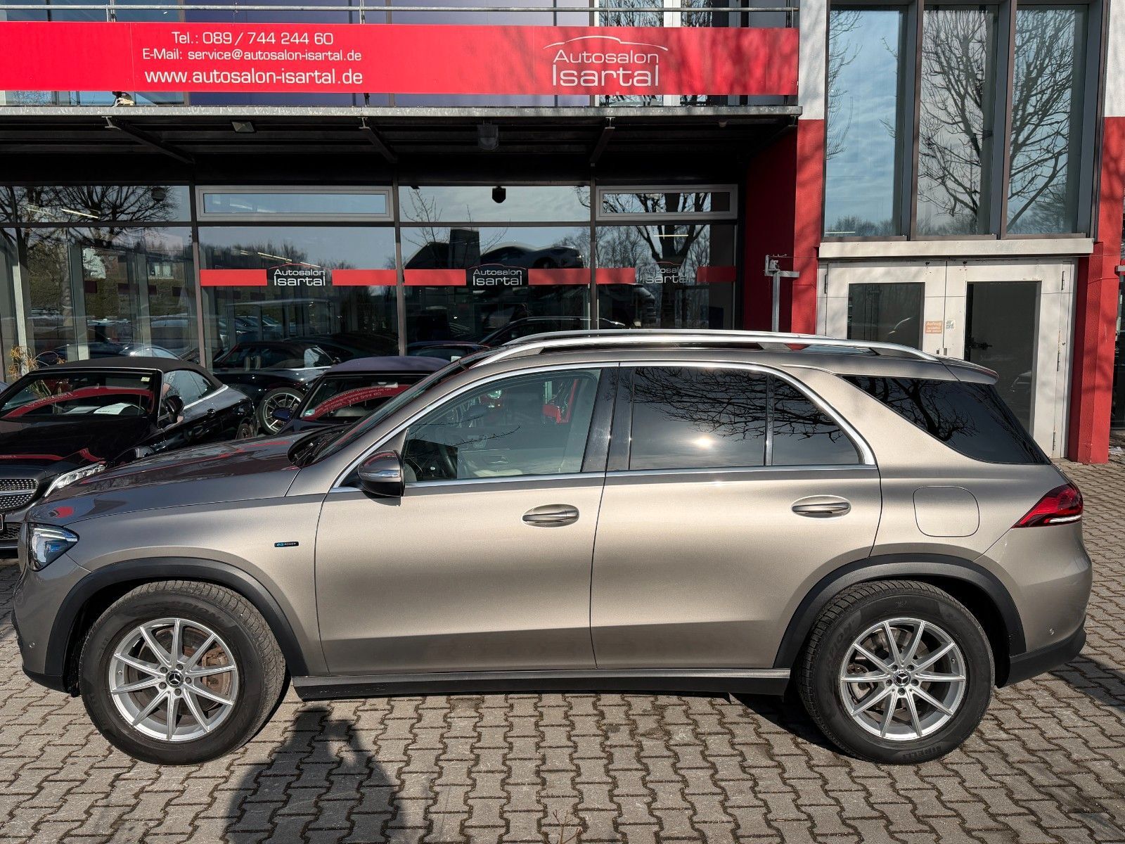 MERCEDES-BENZ GLE 350 e 4Matic - 1.Hd. - 26tkm!
