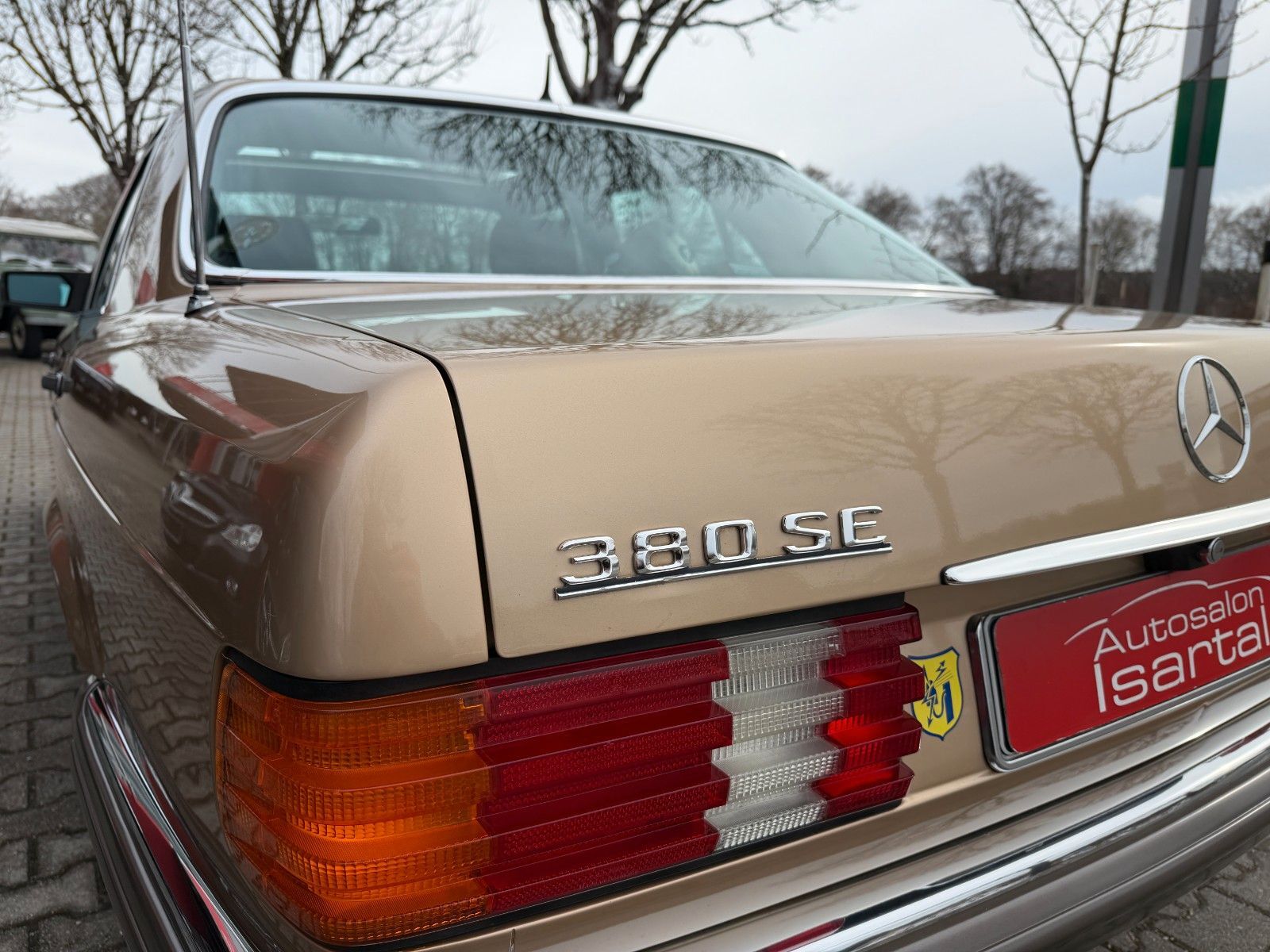 MERCEDES-BENZ 380 SE -Klima/SD/ -1.dt. Hd., 79tkm! -perfekt