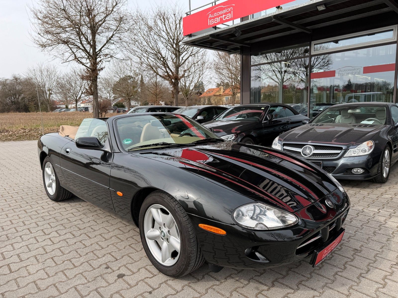 JAGUAR XK8 Cabriolet-  gr. Service neu - Toporiginal!