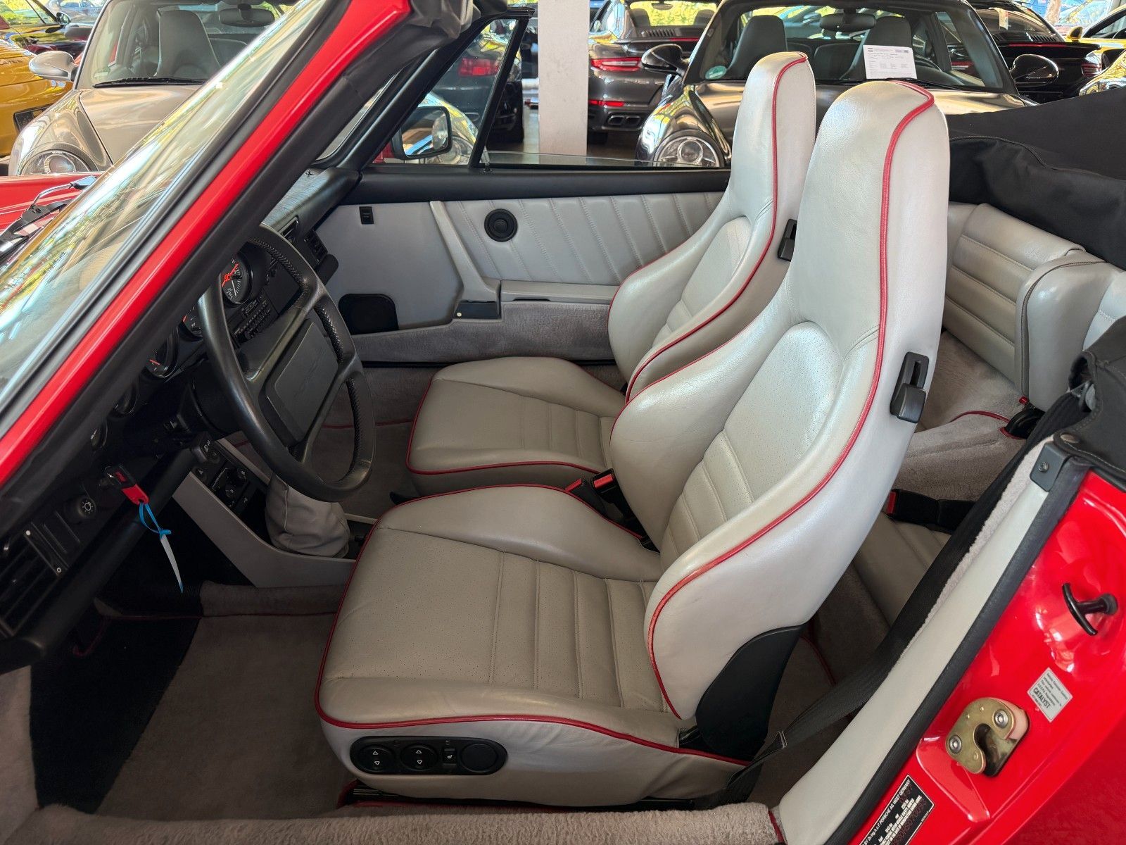 PORSCHE 911 930 turbo Cabrio - Erstlack - 66tkm !
