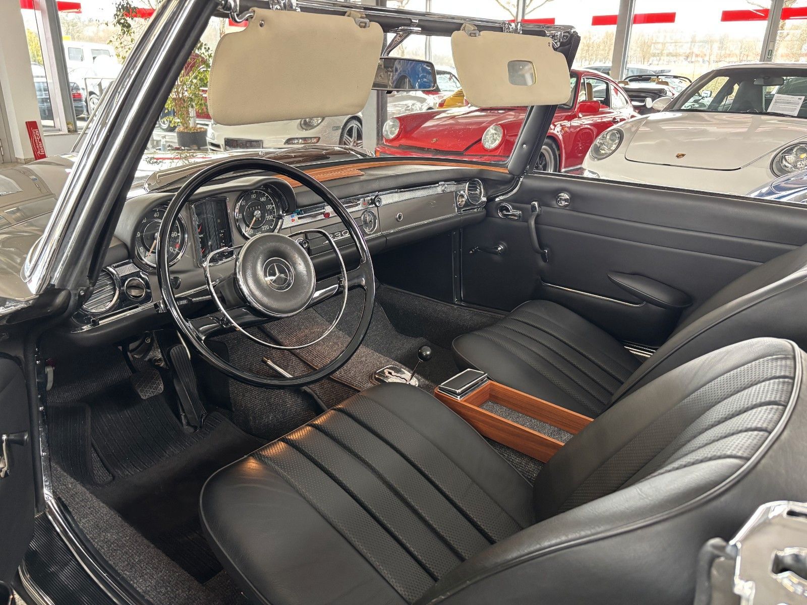 MERCEDES-BENZ 230 SL Pagode - dt. Spitzenrestaration - H-Kz.