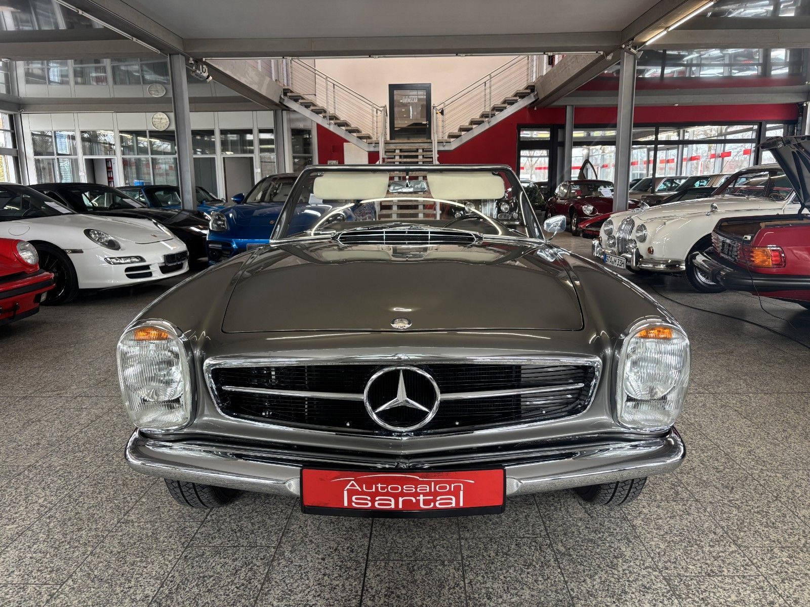 MERCEDES-BENZ 230 SL Pagode - dt. Spitzenrestaration - H-Kz.