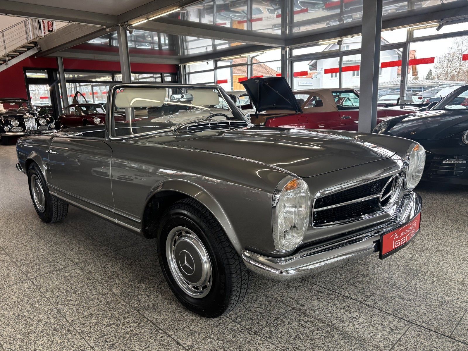 MERCEDES-BENZ 230 SL Pagode - dt. Spitzenrestaration - H-Kz.