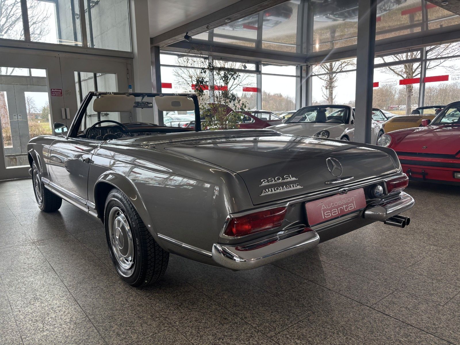 MERCEDES-BENZ 230 SL Pagode - dt. Spitzenrestaration - H-Kz.