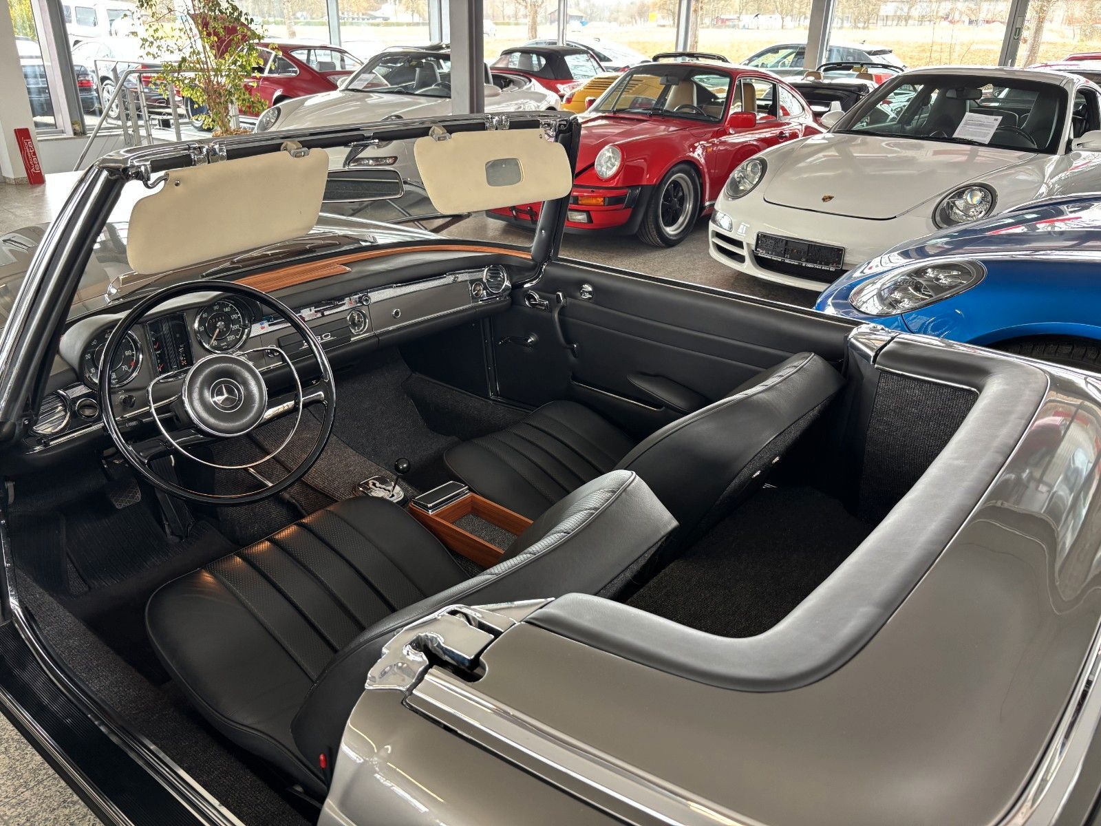 MERCEDES-BENZ 230 SL Pagode - dt. Spitzenrestaration - H-Kz.