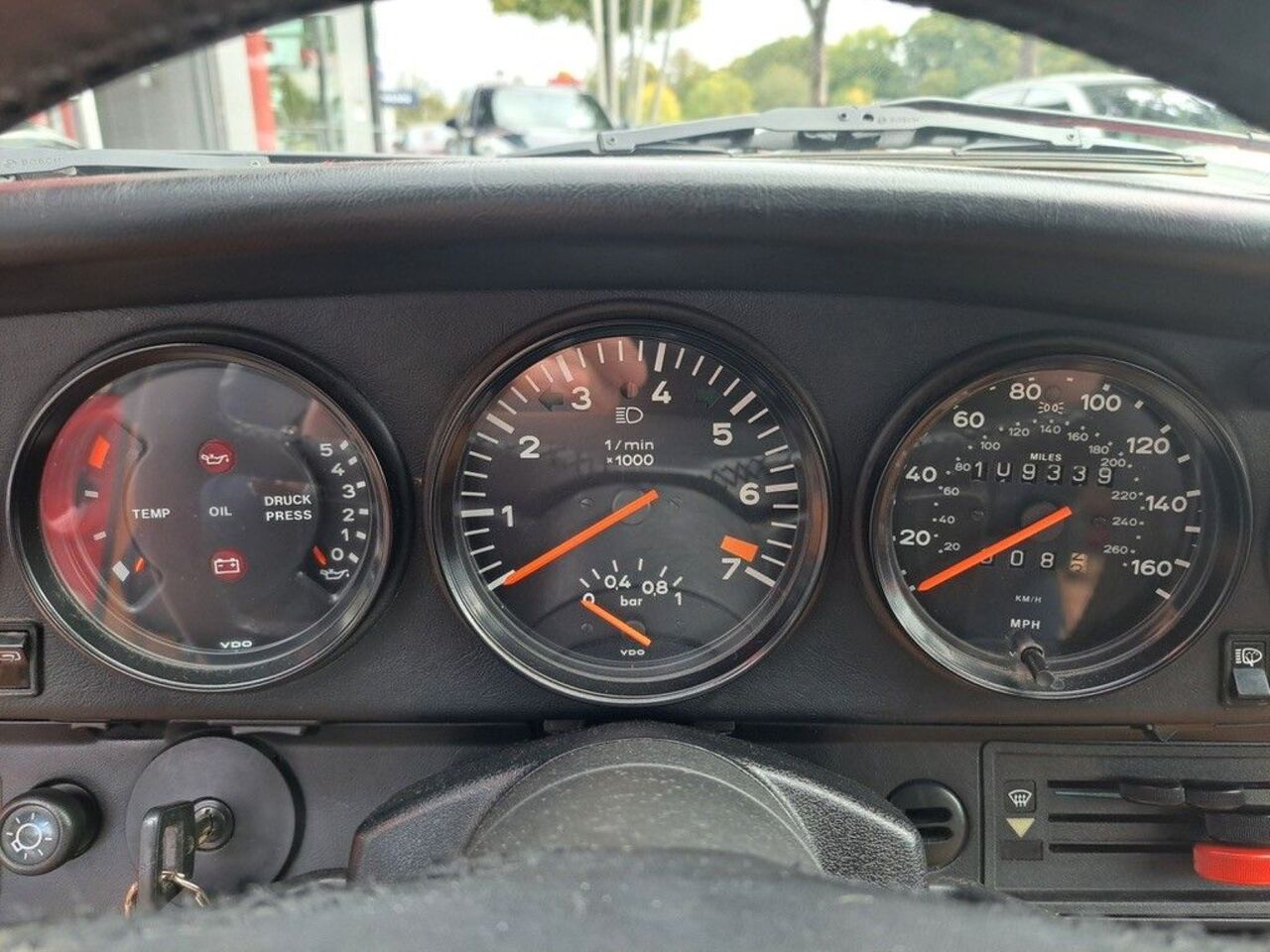 PORSCHE 911 3.3 turbo -5-Gg.- Motor 10tkm