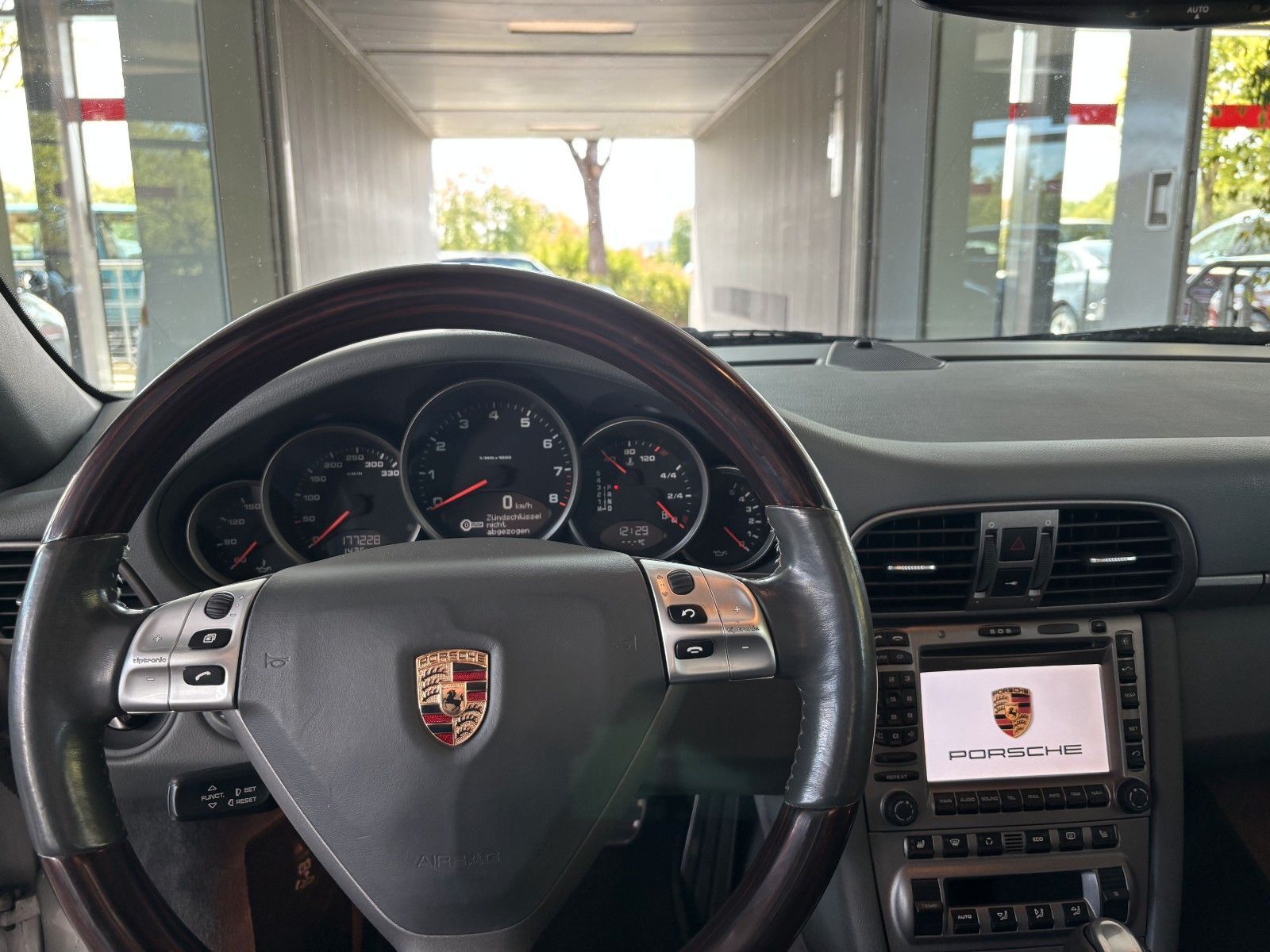PORSCHE 997 Carrera, dt. Fzg., 2.Hd. - Top-History !