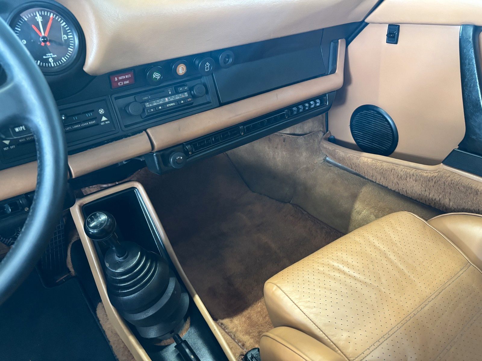 PORSCHE 911 - 930 3.0 turbo Carrera - 30tEUR invest - H-Kz