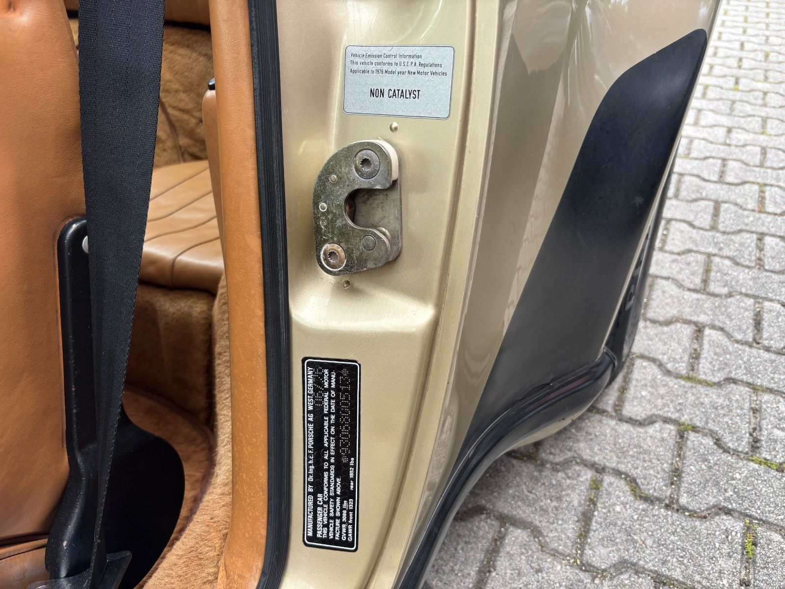 PORSCHE 911 - 930 3.0 turbo Carrera - 30tEUR invest - H-Kz