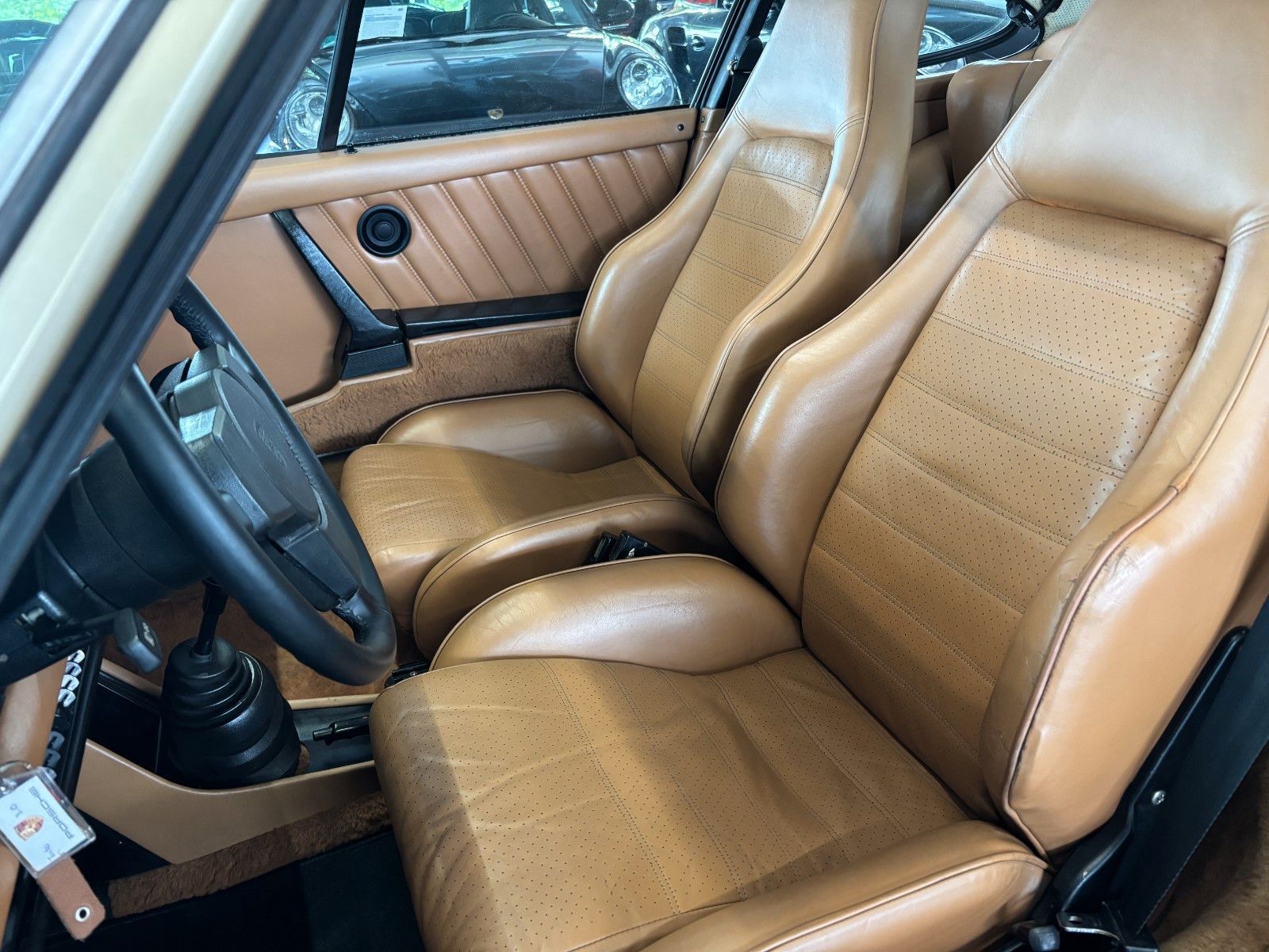 PORSCHE 930 3.0 turbo Carrera - 30tEUR invest. - H-Kz.