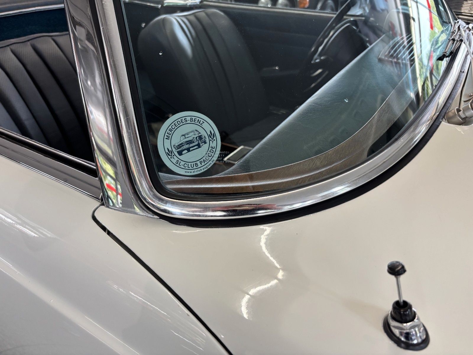 MERCEDES-BENZ SL 280 280 SL Pagode, H-KZ, KD+TÜV neu