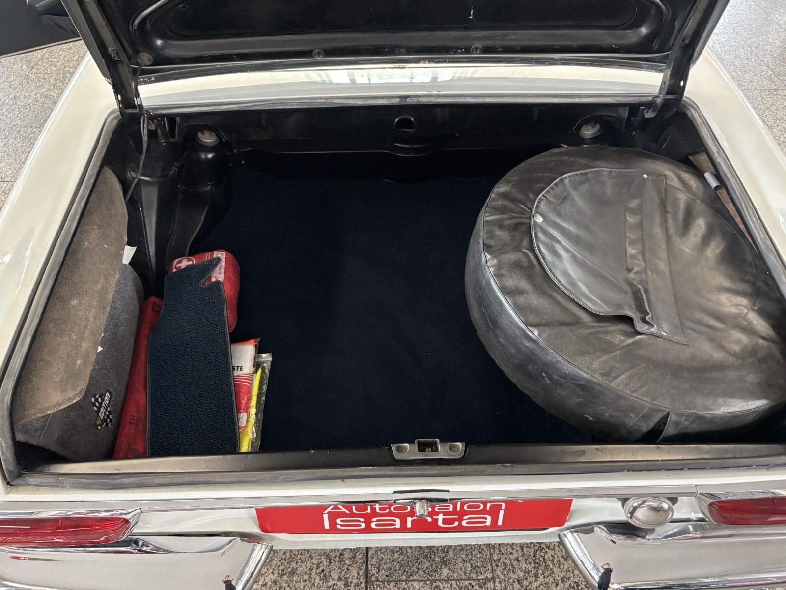 MERCEDES-BENZ SL 280 280 SL Pagode, H-KZ, KD+TÜV neu
