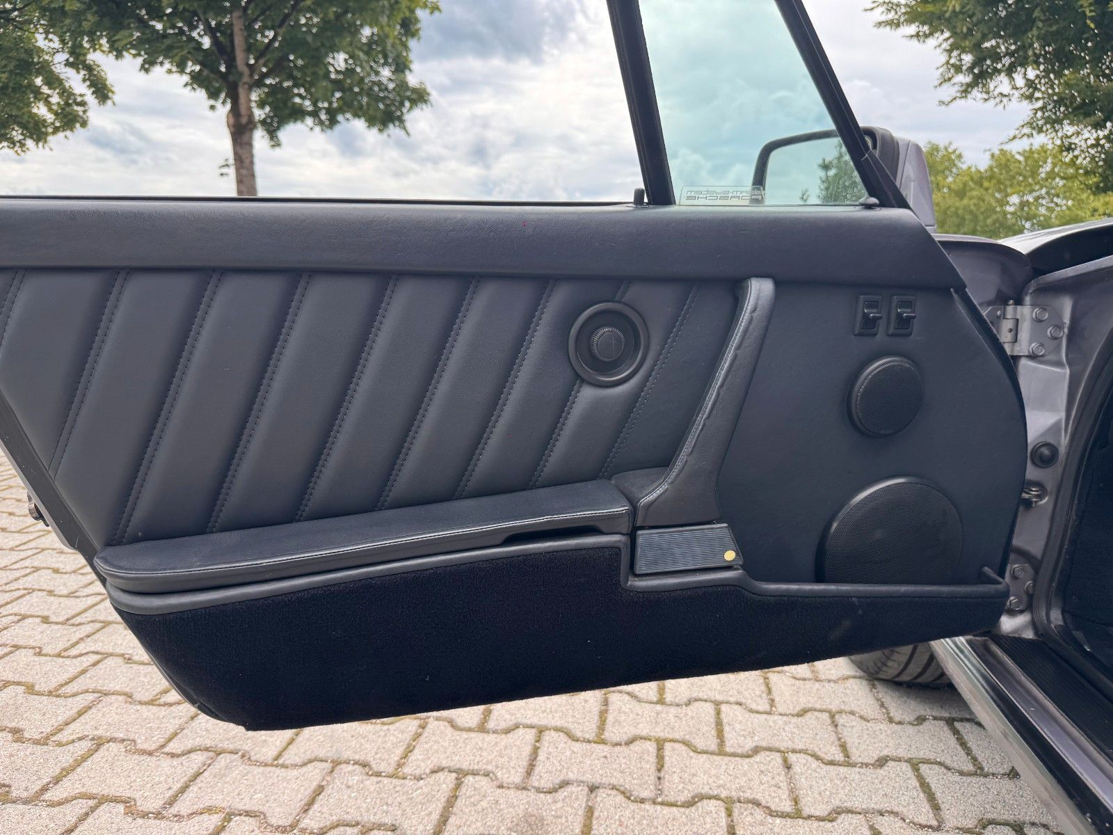 PORSCHE 911 3.2 Carrera