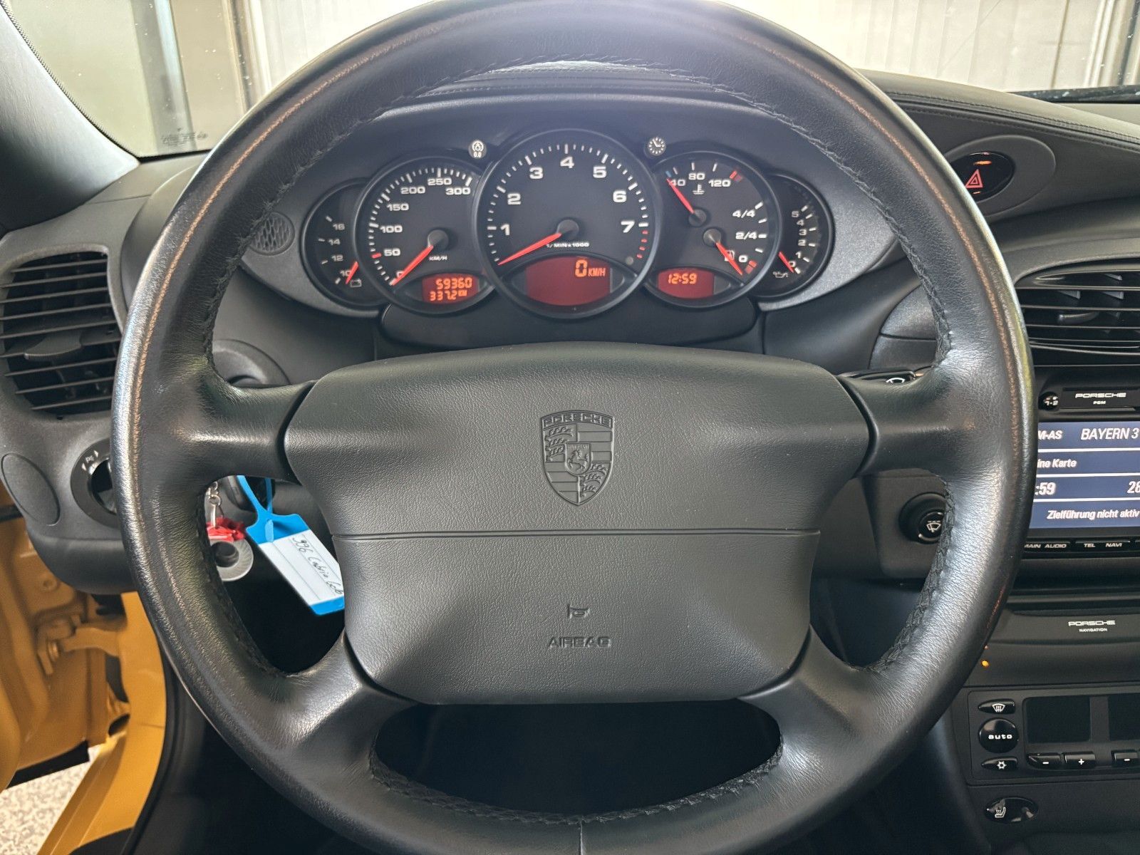 PORSCHE 911 C 2 Cabriolet, Speedgelb- toporiginal-59tkm!