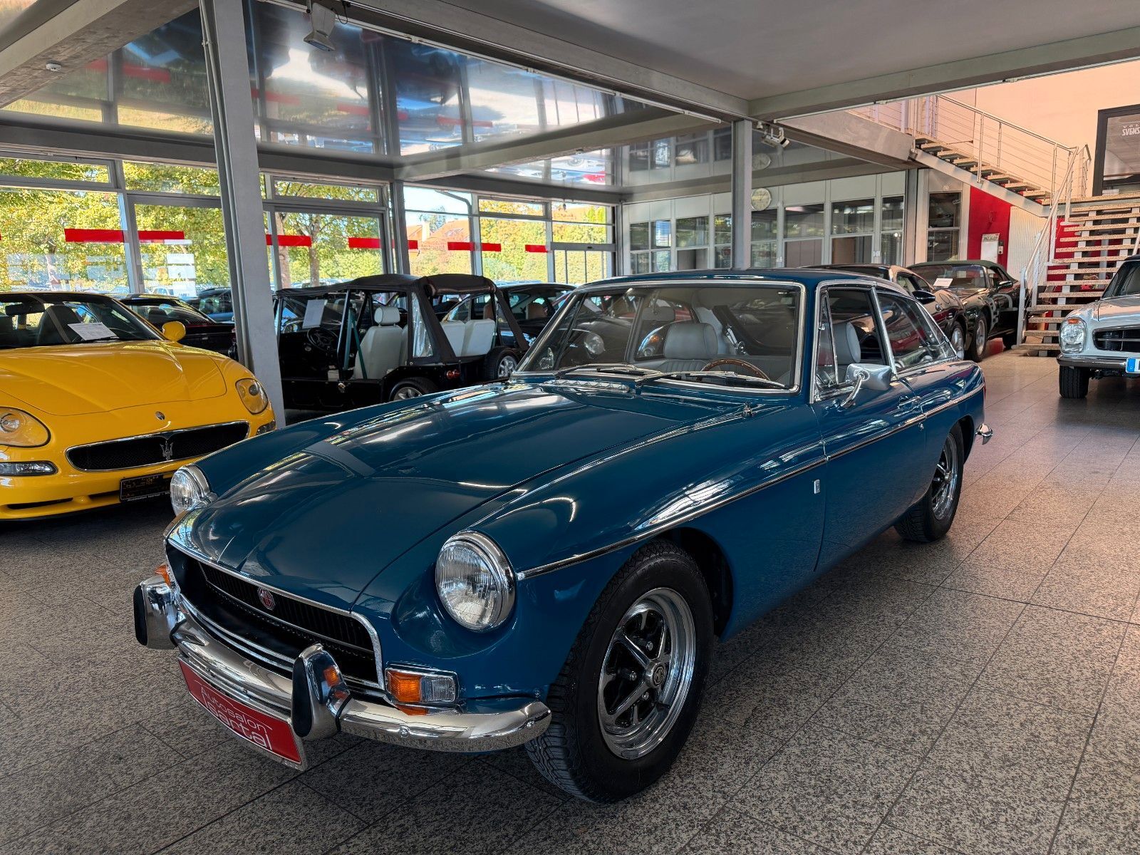 MG MGB GT 1.8 - Chrommodell - restauriert