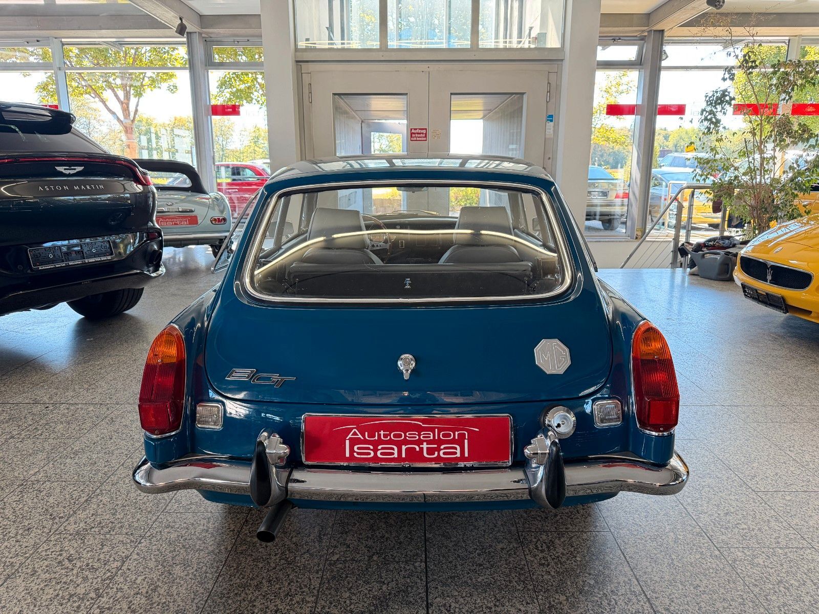 MG MGB GT 1.8 - Chrommodell - restauriert