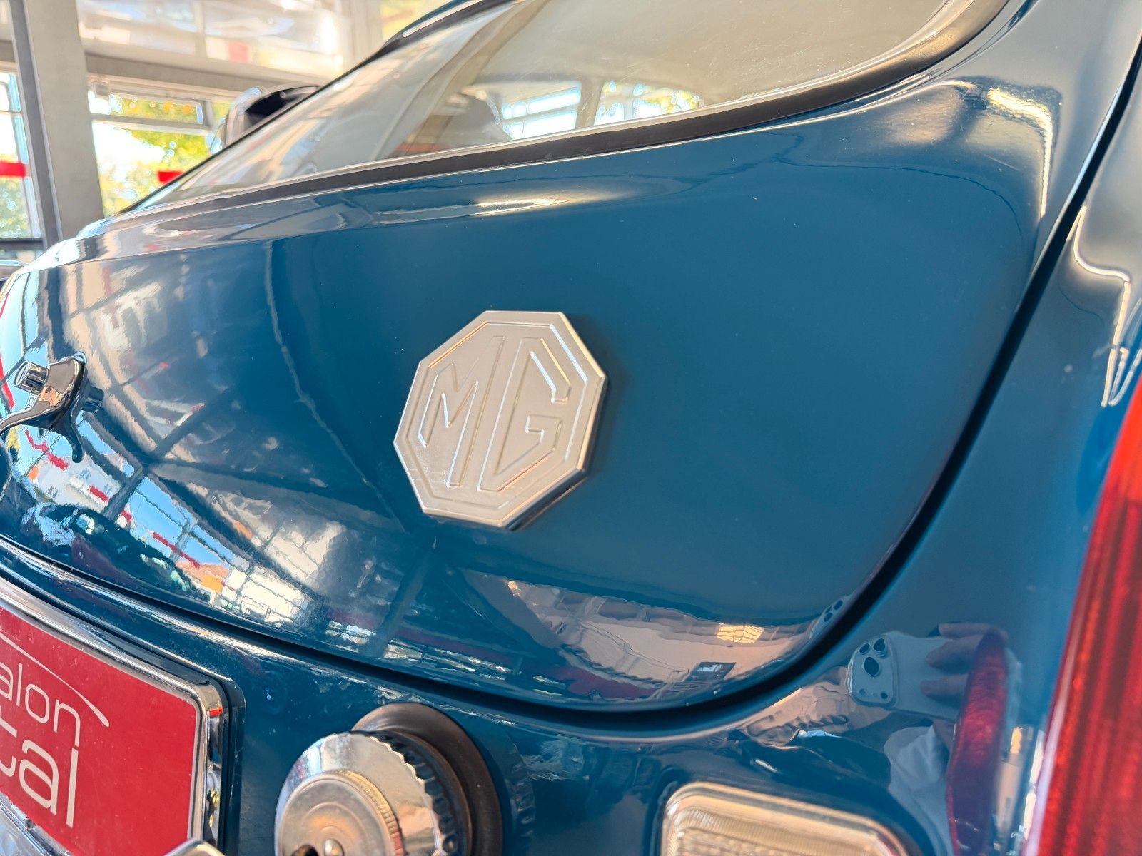 MG MGB GT 1.8 - Chrommodell - restauriert
