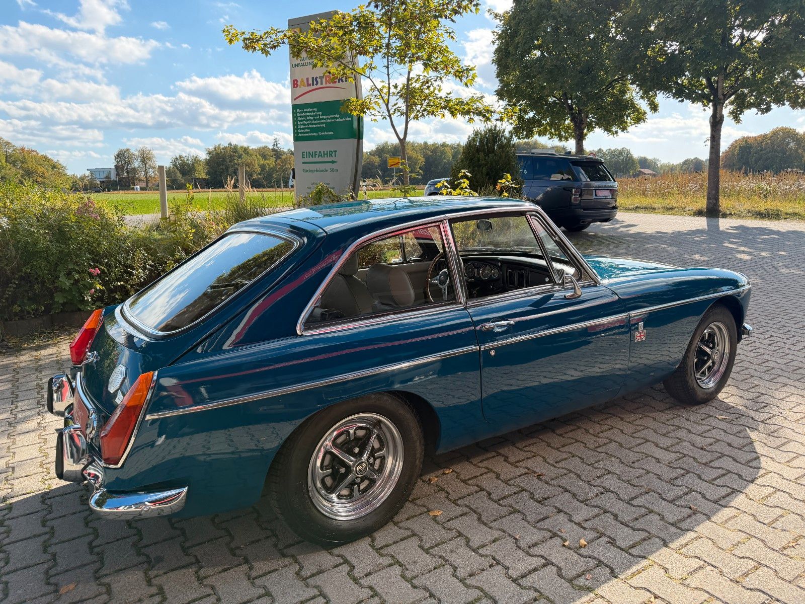 MG MGB GT 1.8 - Chrommodell - restauriert