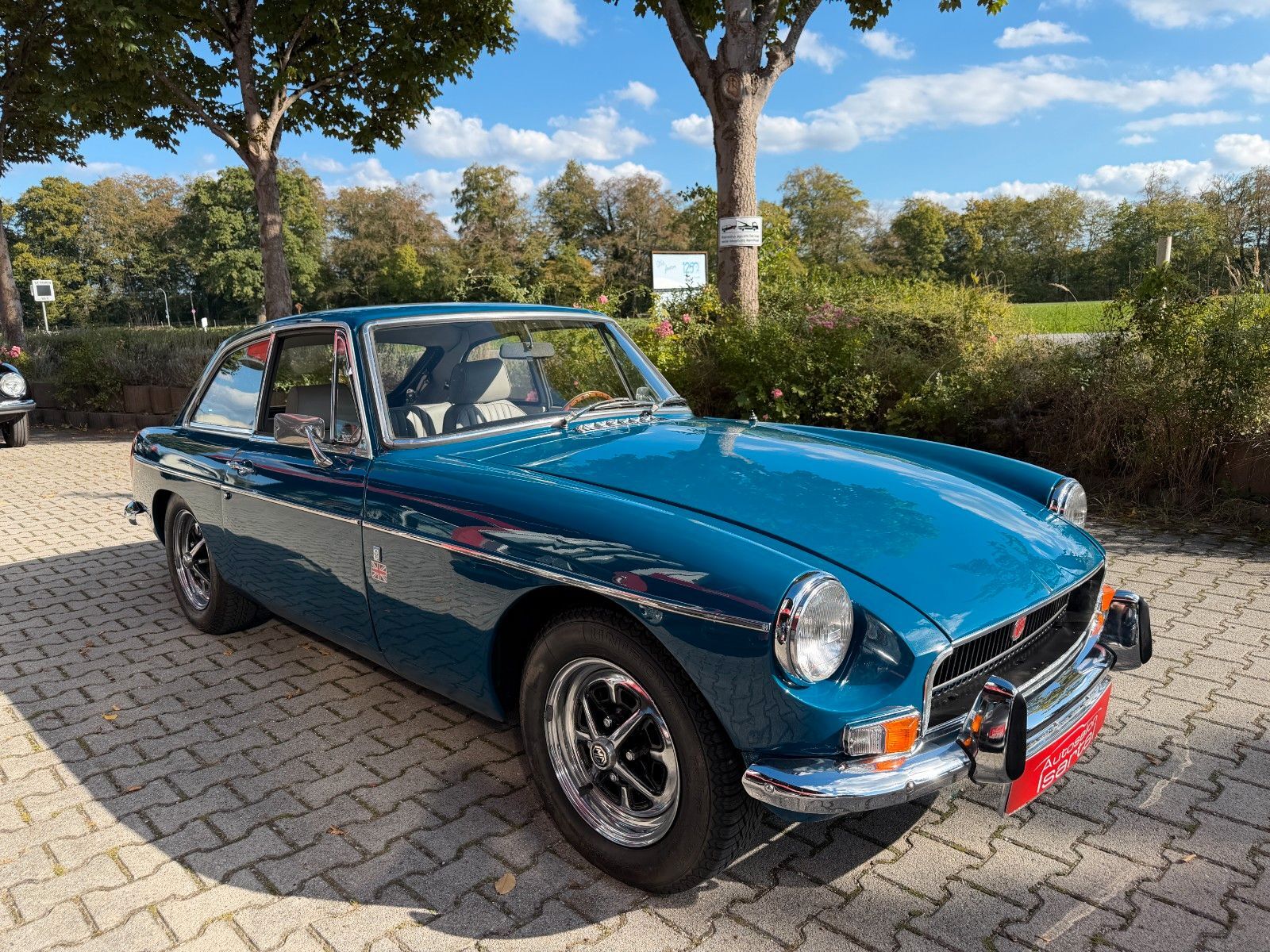 MG MGB GT 1.8 - Chrommodell - restauriert