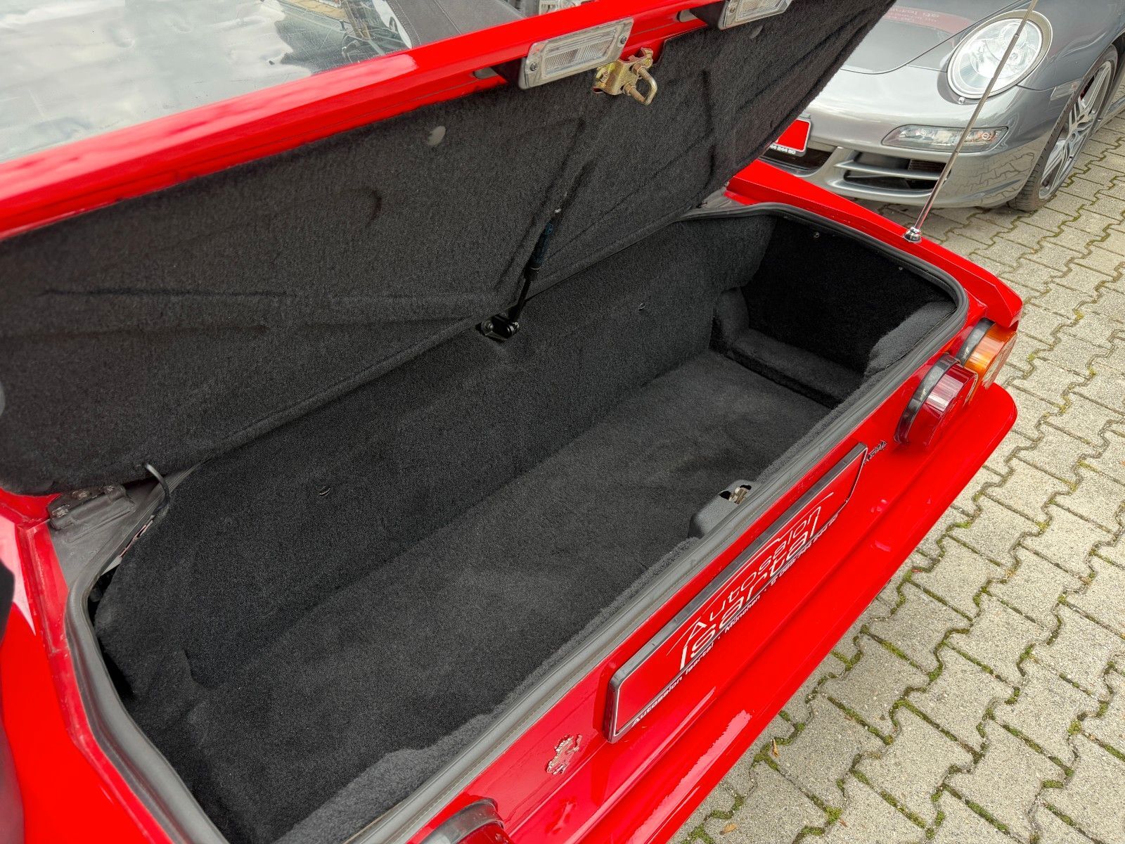 FERRARI Mondial T Cabriolet