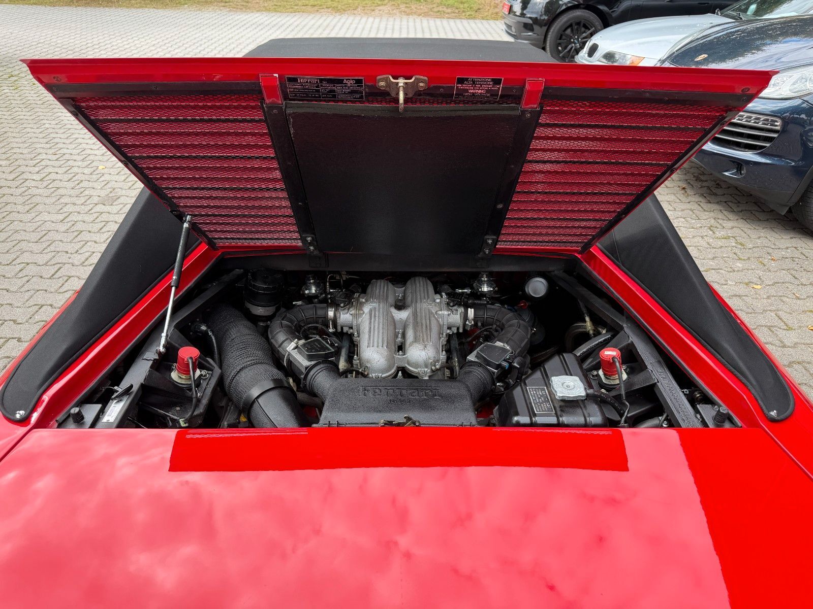 FERRARI Mondial T Cabriolet