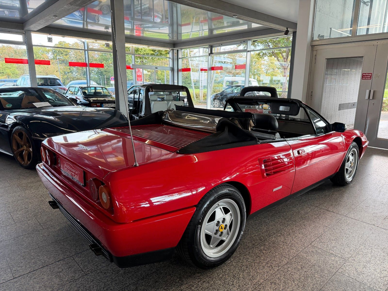 FERRARI Mondial T Cabriolet
