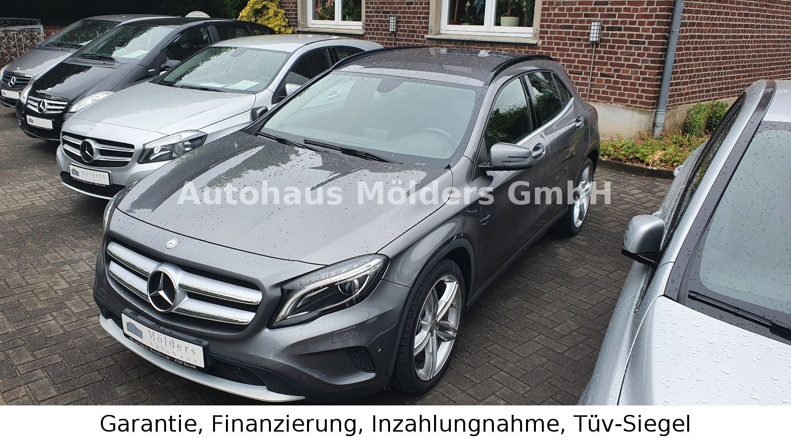 MERCEDES-BENZ GLA 200 *Garantie*Automatik*Navi*Xenon*249EUR mtl.