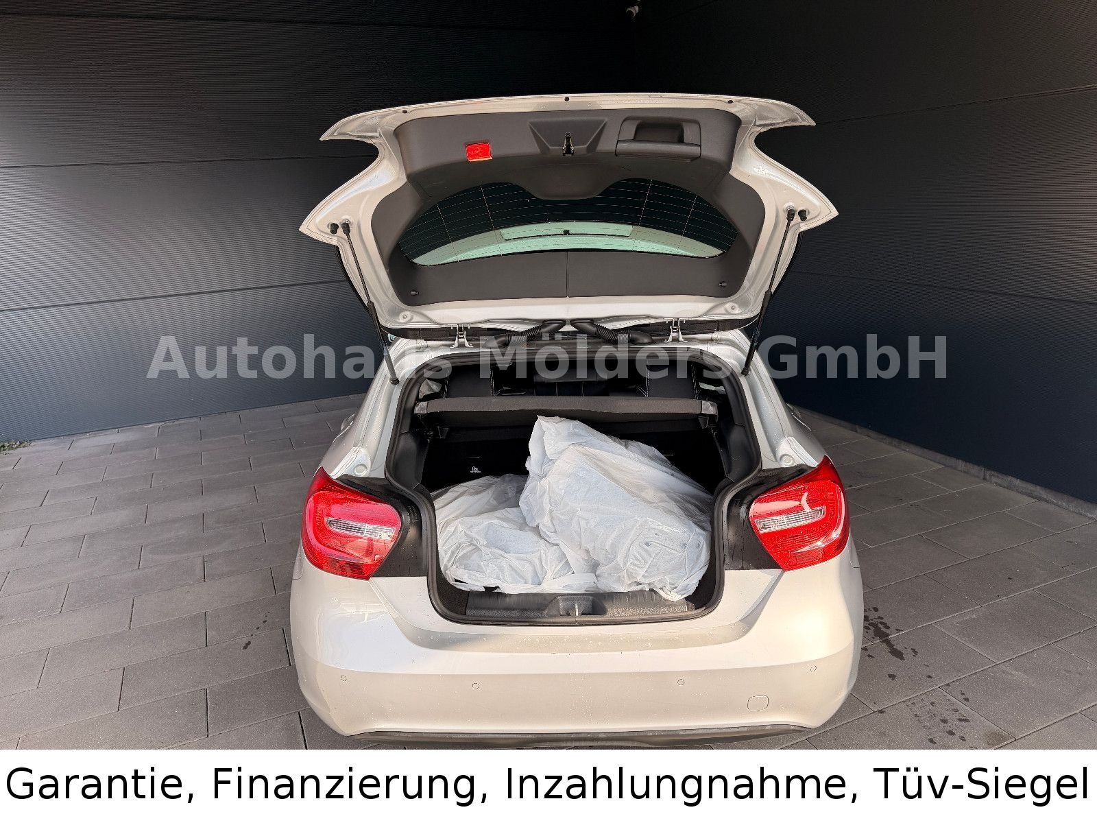 MERCEDES-BENZ A 180 *Garantie*PDC*Navi*199EUR mtl. Ansicht 10 für Fahrzeugdetailseite