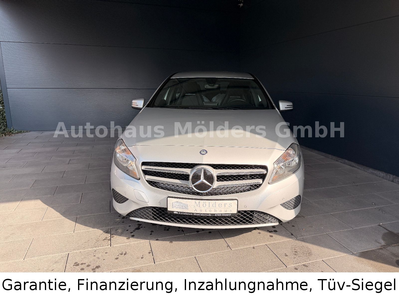 MERCEDES-BENZ A 180 *Garantie*PDC*Navi*199EUR mtl. Ansicht 3 für Fahrzeugdetailseite