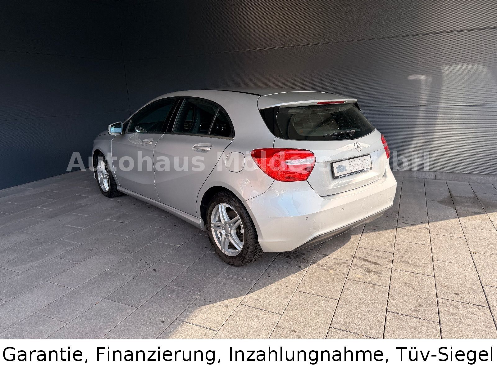 MERCEDES-BENZ A 180 *Garantie*PDC*Navi*199EUR mtl. Ansicht 6 für Fahrzeugdetailseite