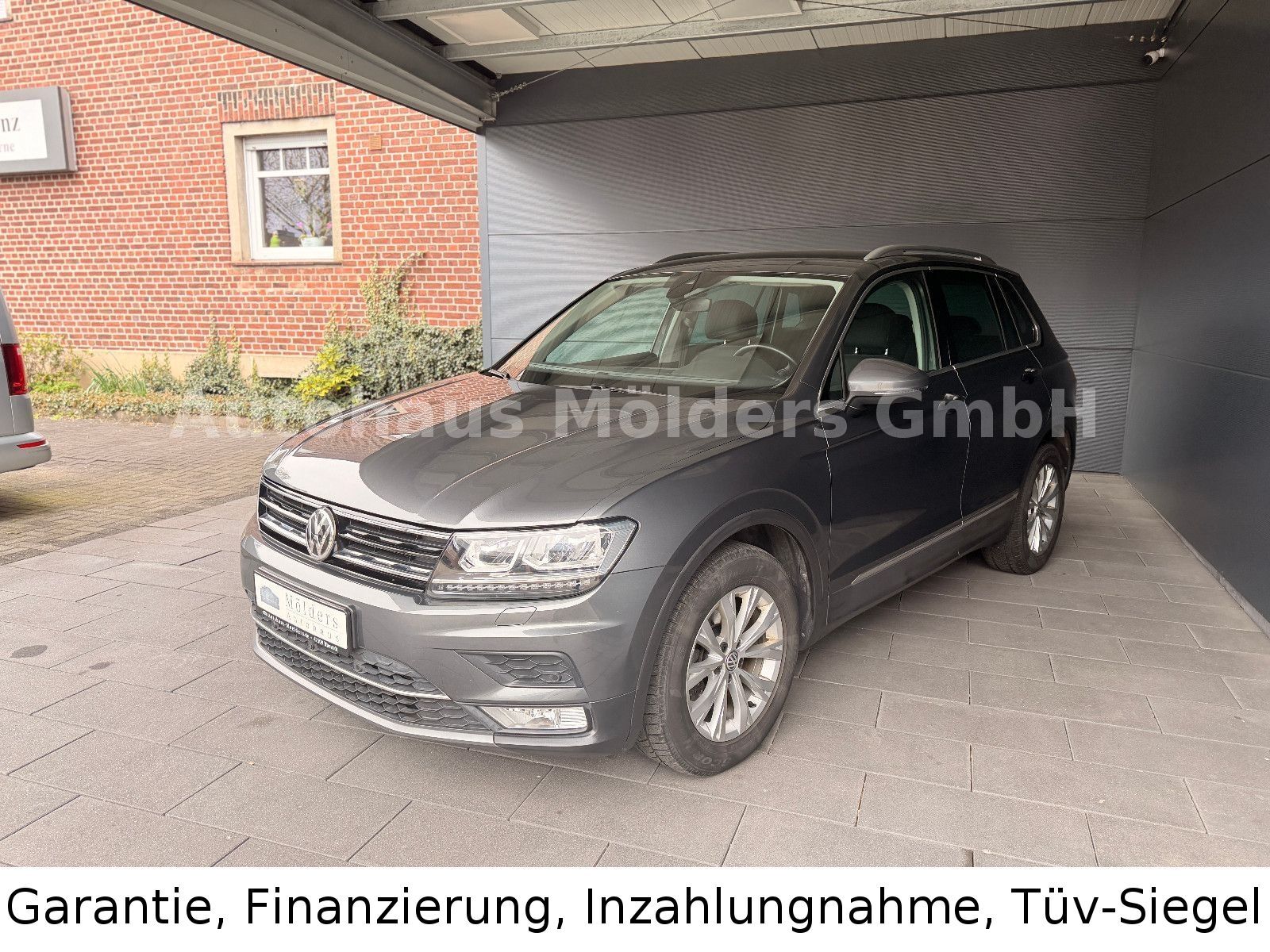 VW Tiguan Highline*Garantie*LED*AHK*Navi*219EUR mtl.