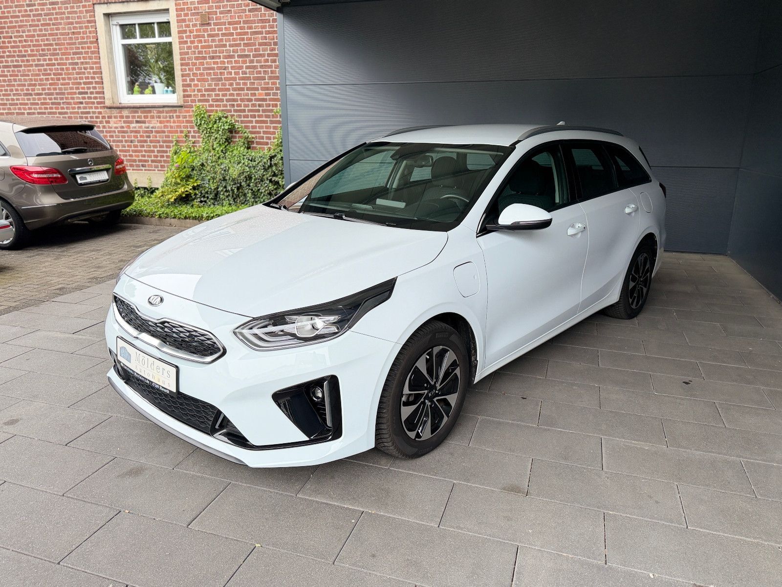 KIA ceed Sporty Wagon cee'd SW Plug-in-Hybrid*Garantie*LED*Rfk*199EURmtl