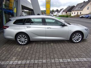 OPEL Insignia Business 2.0 ST AT NAVI MATRIX RFK