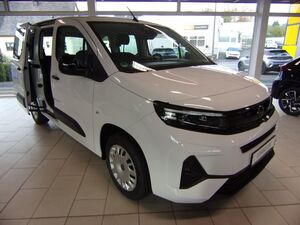 OPEL Combo 1.5 D 75kW Edition NAVI SITZH